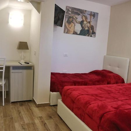 Affitta Camere La Fenice Di Folli Lorella Puegnago Extérieur photo